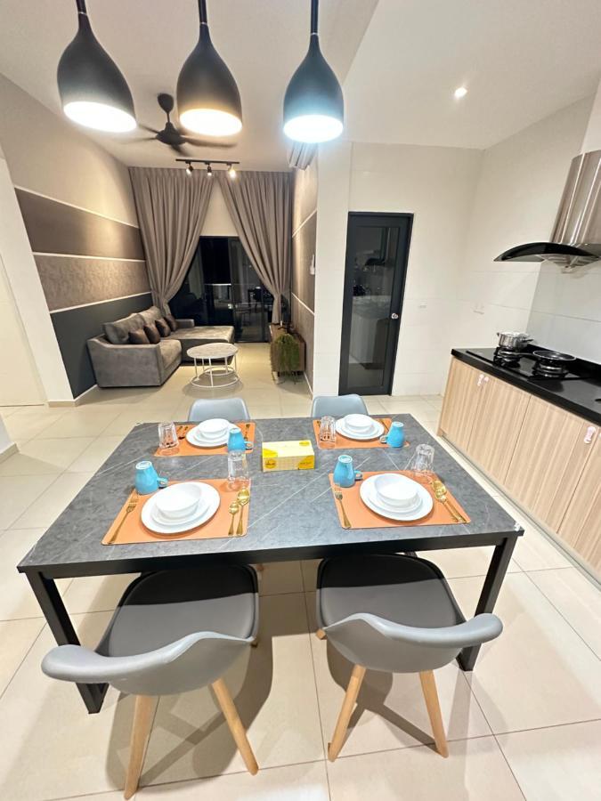 Reizz Residence By Perkasa Kuala Lumpur Bagian luar foto