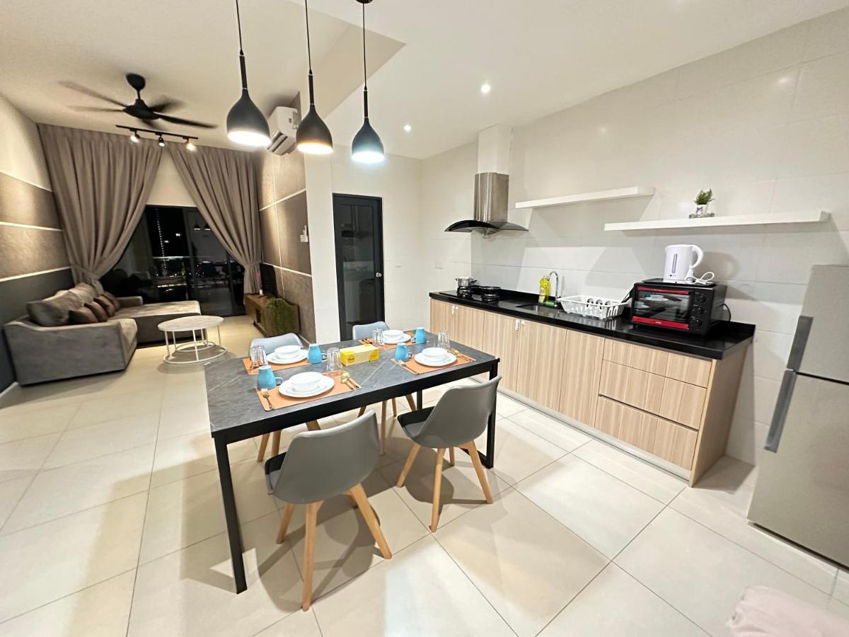 Reizz Residence By Perkasa Kuala Lumpur Bagian luar foto